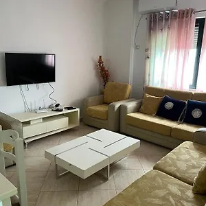 Apartment Arvi's Tirana