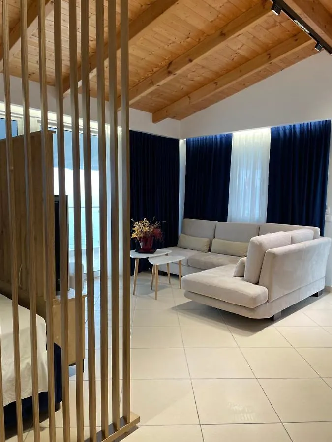 Hotel Qeparo Napolon Complex